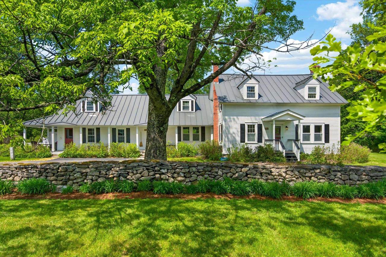 2060 Townshend Road - Photo 1
