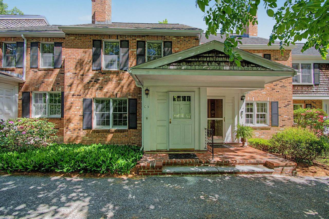 69 Joy Drive - Photo 1