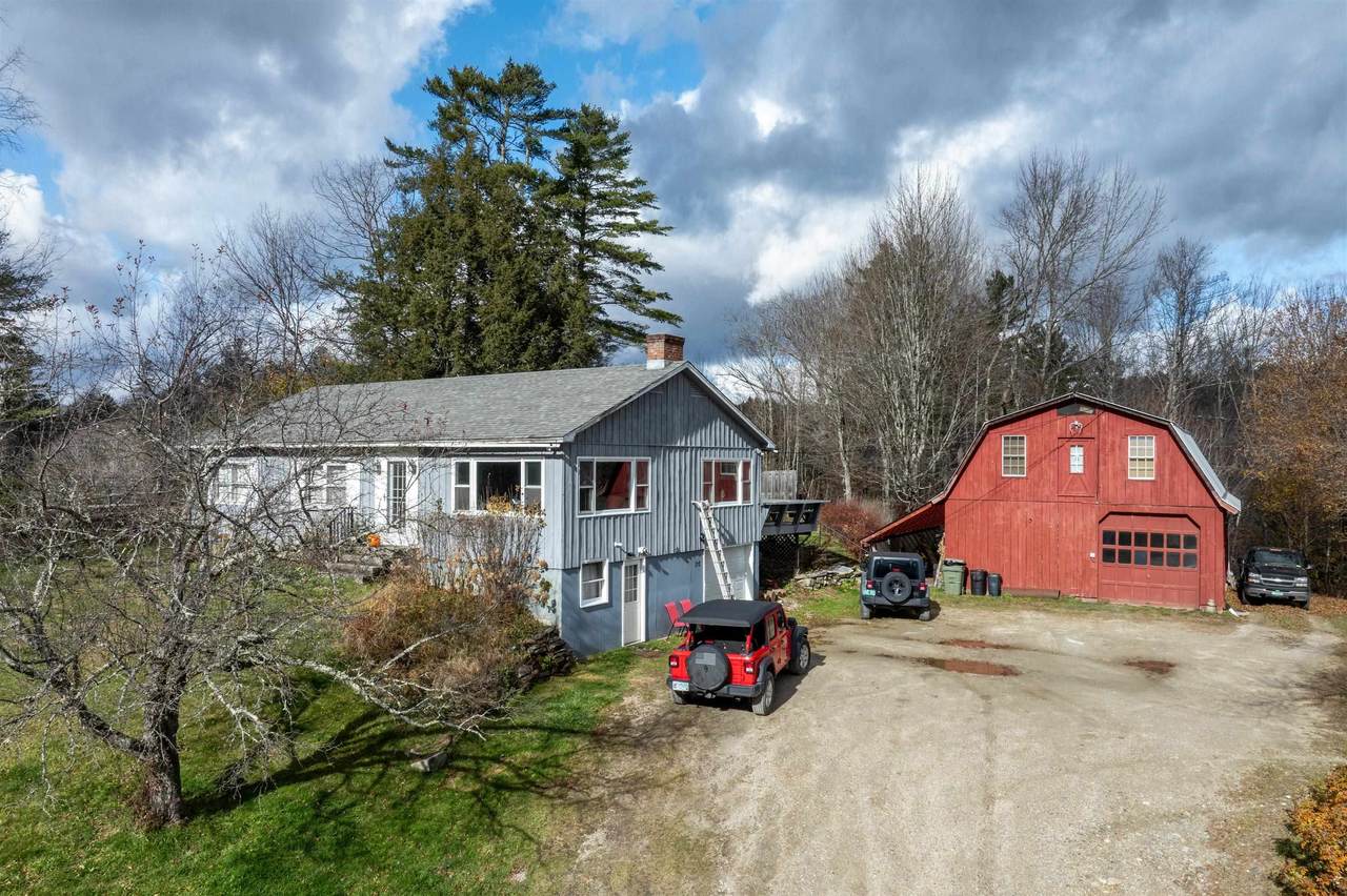 135 Overlook Drive - Photo 1