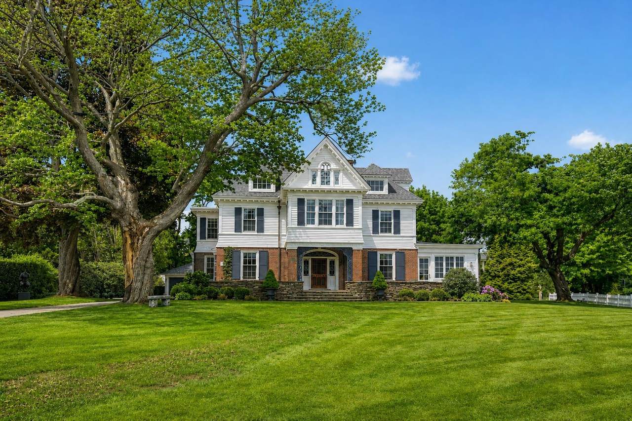 12 Willow Avenue - Photo 1
