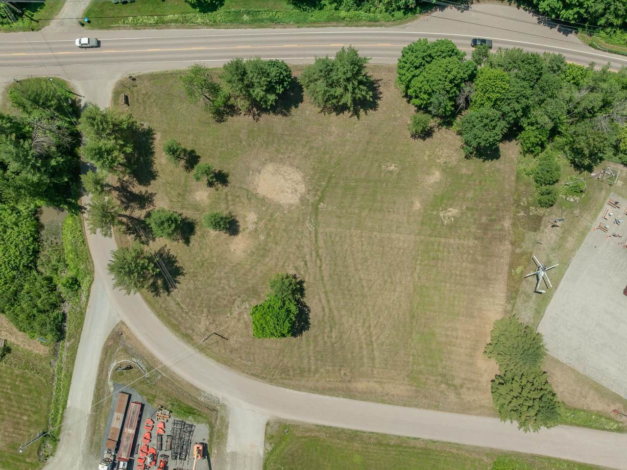 00 Vfw Drive - Photo 1