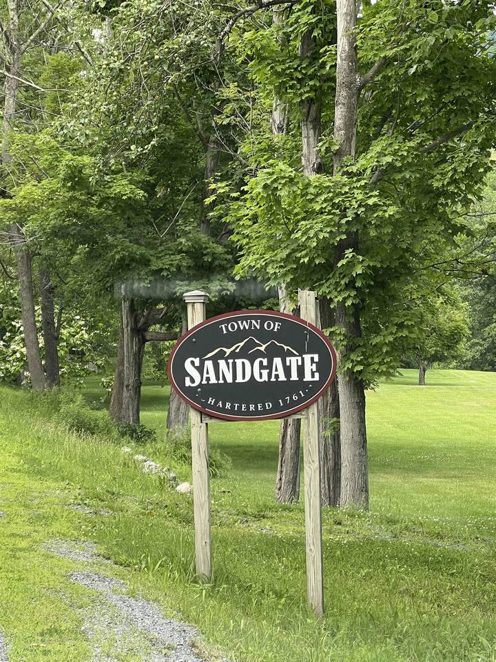 2740 Sandgate Road - Photo 1