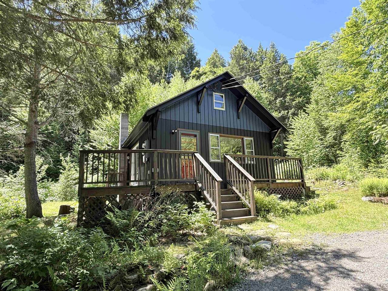 8 Beech Tree Lane - Photo 1