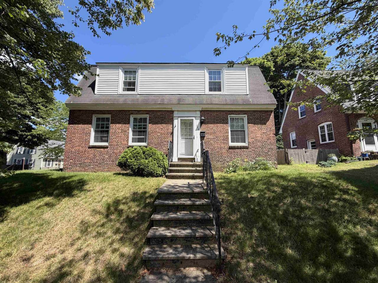 648 Kearsarge Way - Photo 1