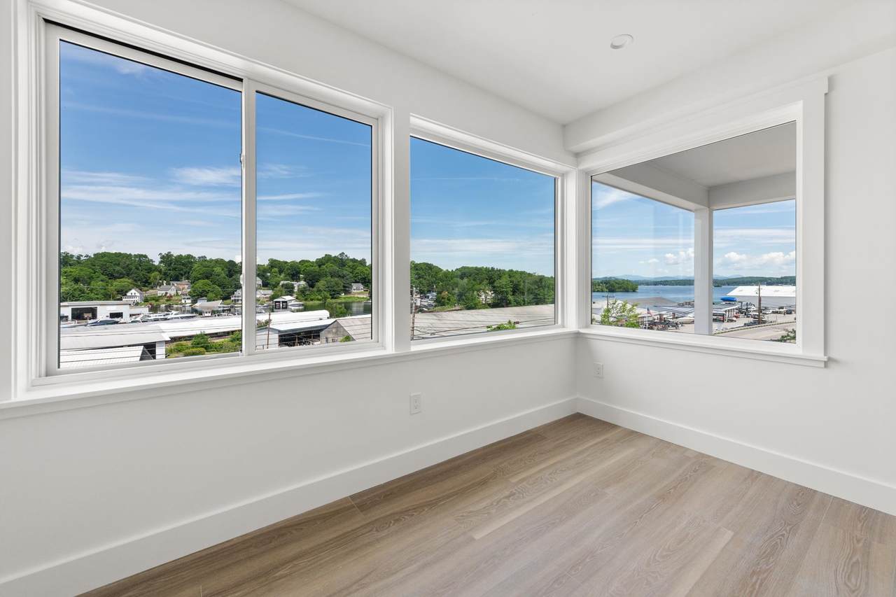 903 Union Avenue - Photo 1