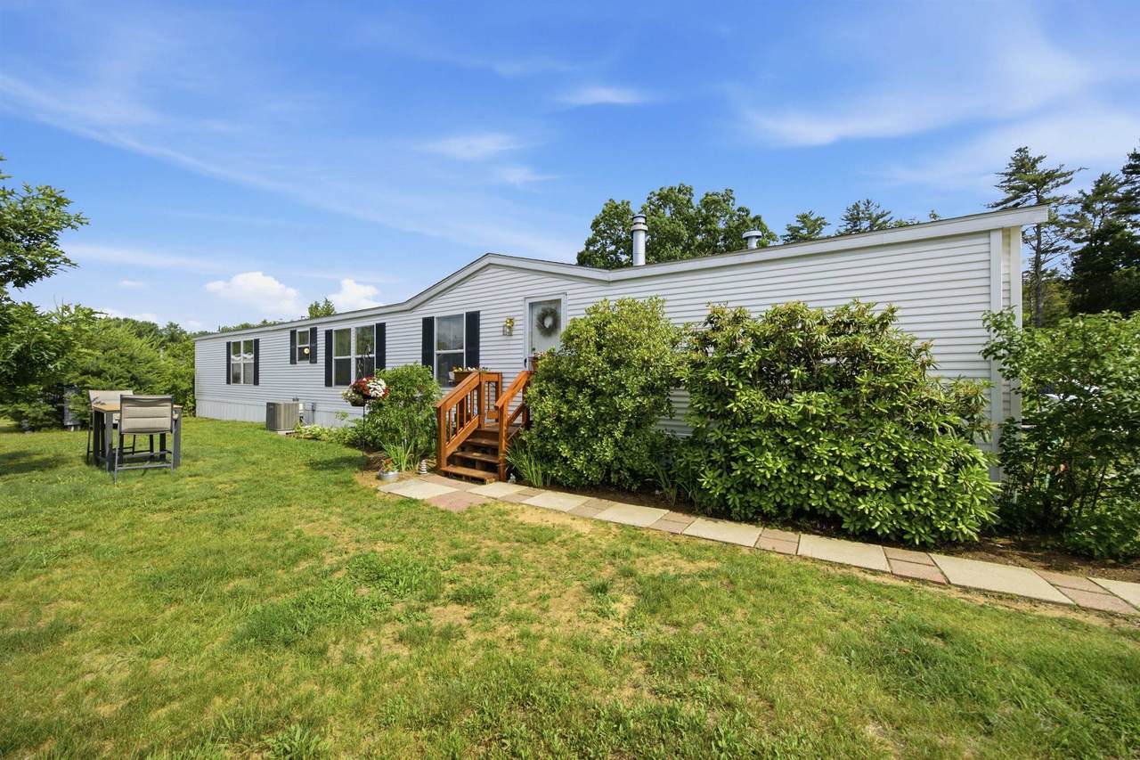 37 Circle Drive - Photo 1
