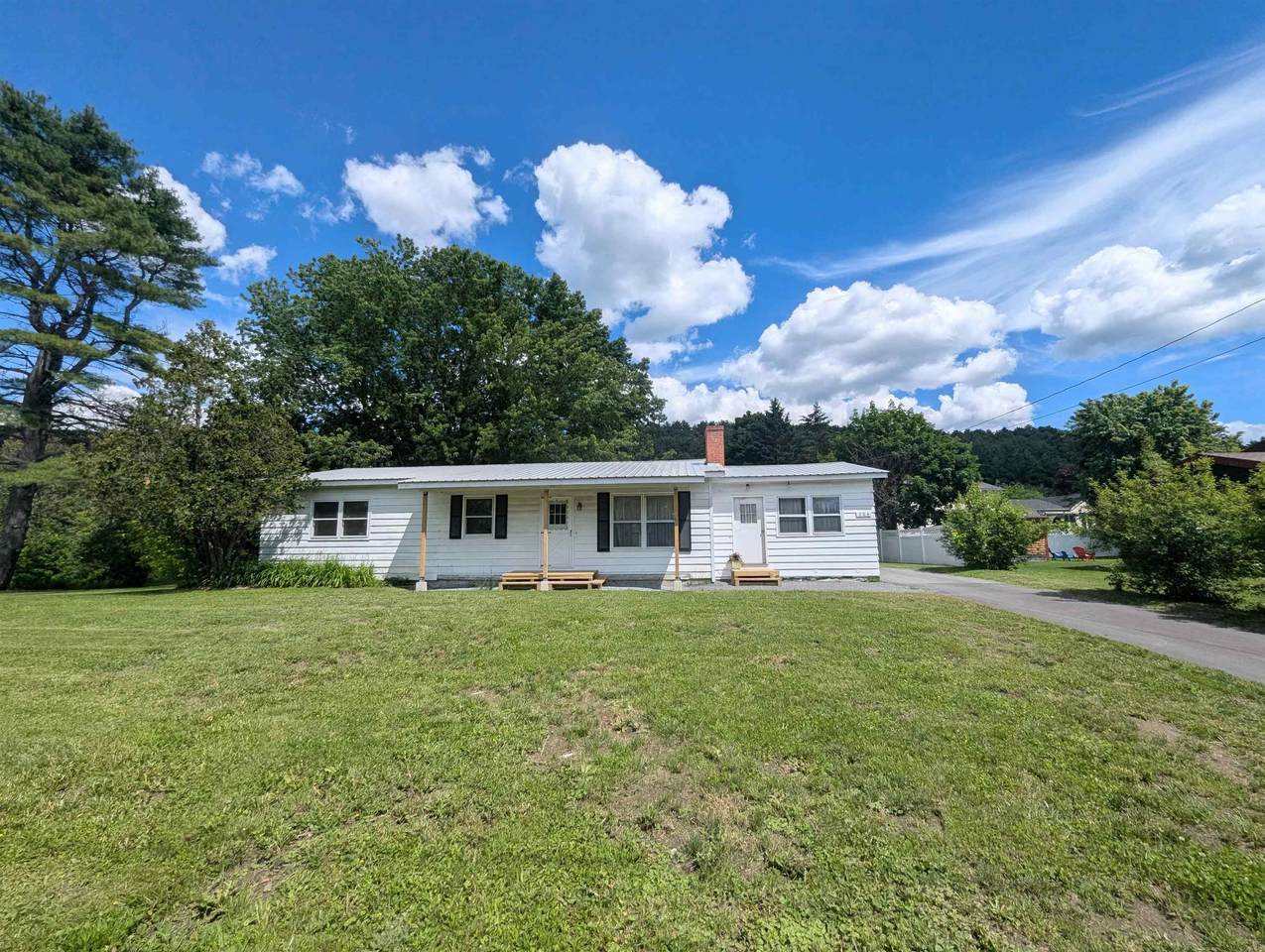 264 Breezy Hill Road - Photo 1