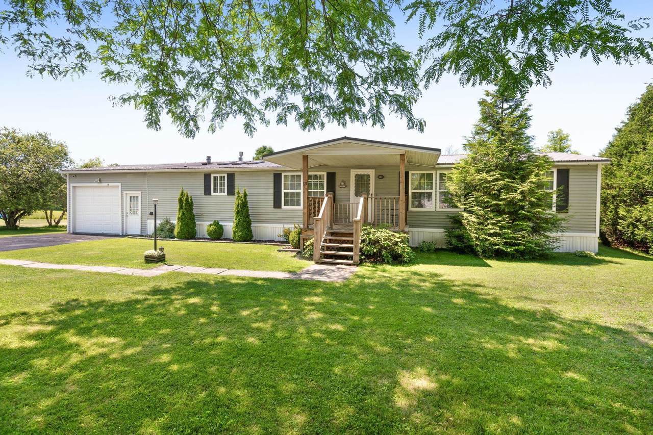 13 Michelle Drive - Photo 1