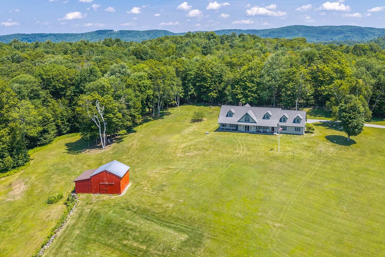 915 Peterkin Hill Road - Photo 1