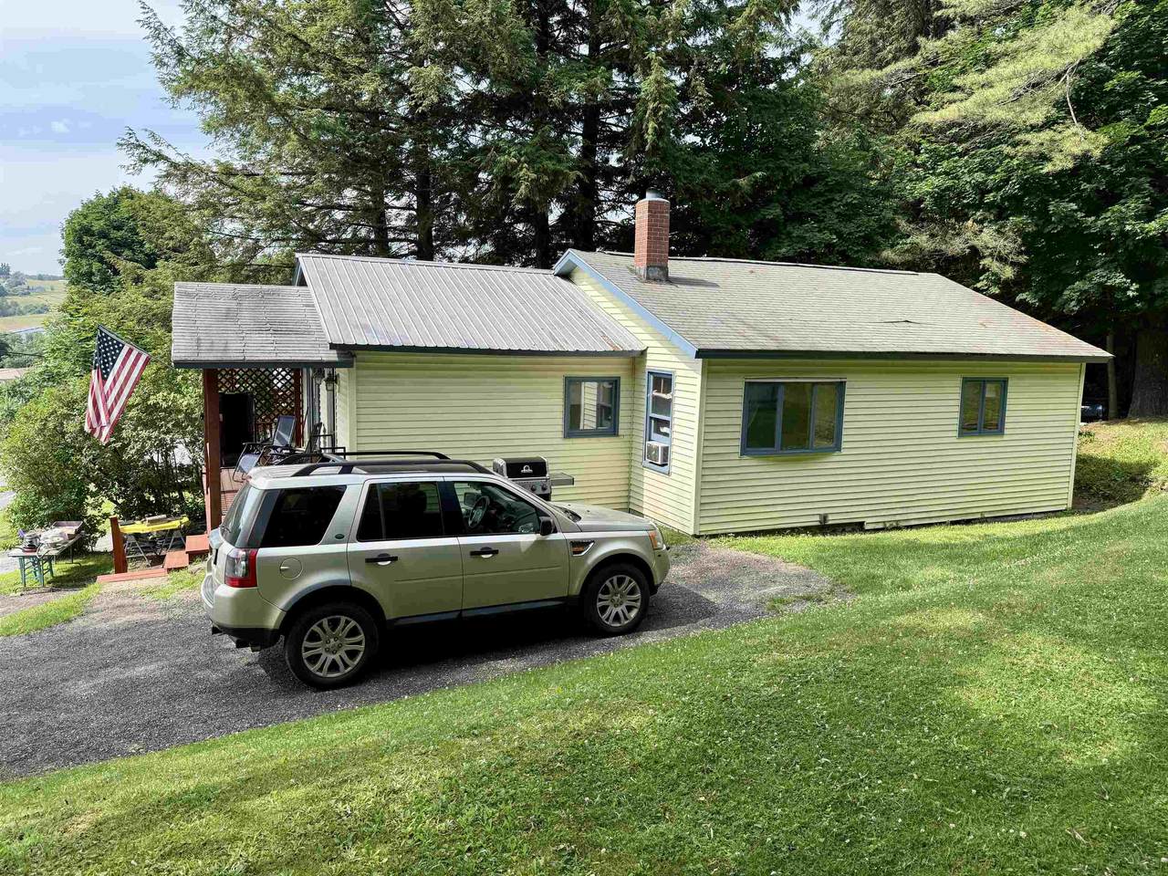 39 Middle Road - Photo 1