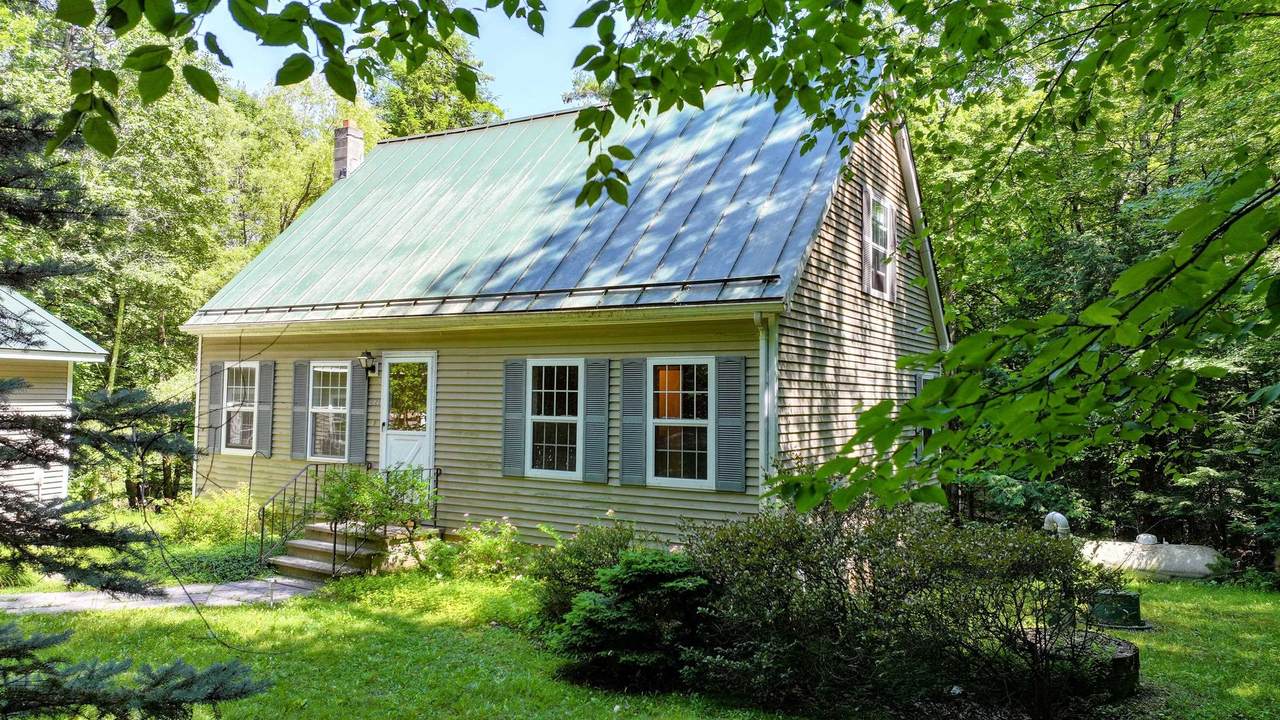 221 Steeplewood Lane - Photo 1