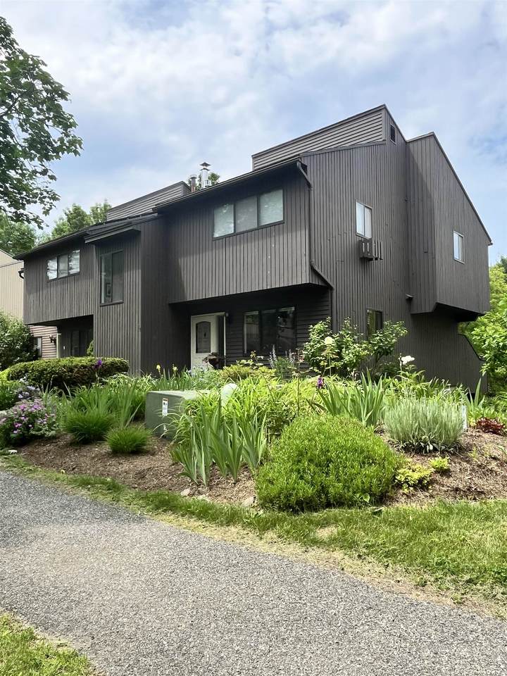 5 Lexington Green Street - Photo 1