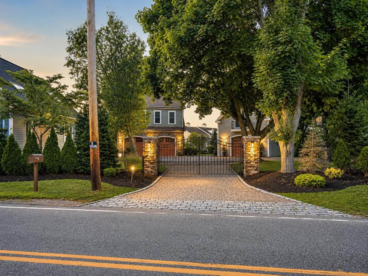 11 Post Road - Photo 1