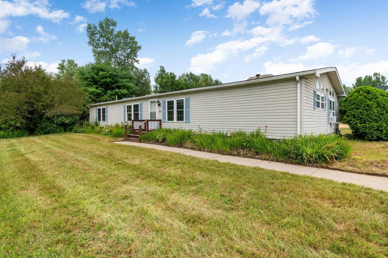 425 Mountain View Road - Photo 1