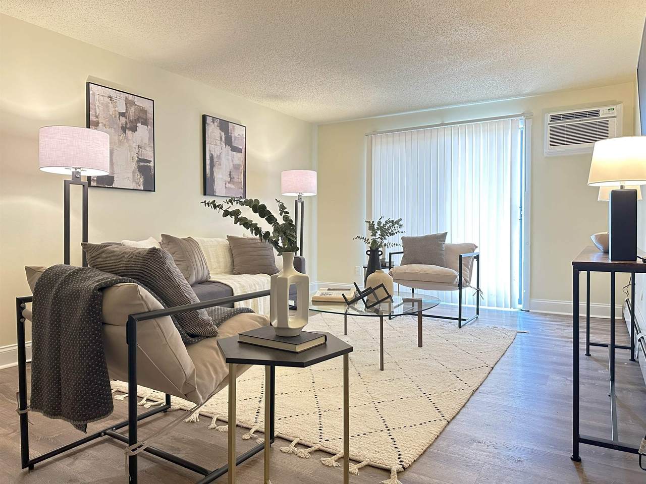 126 Mammoth Road - Photo 1