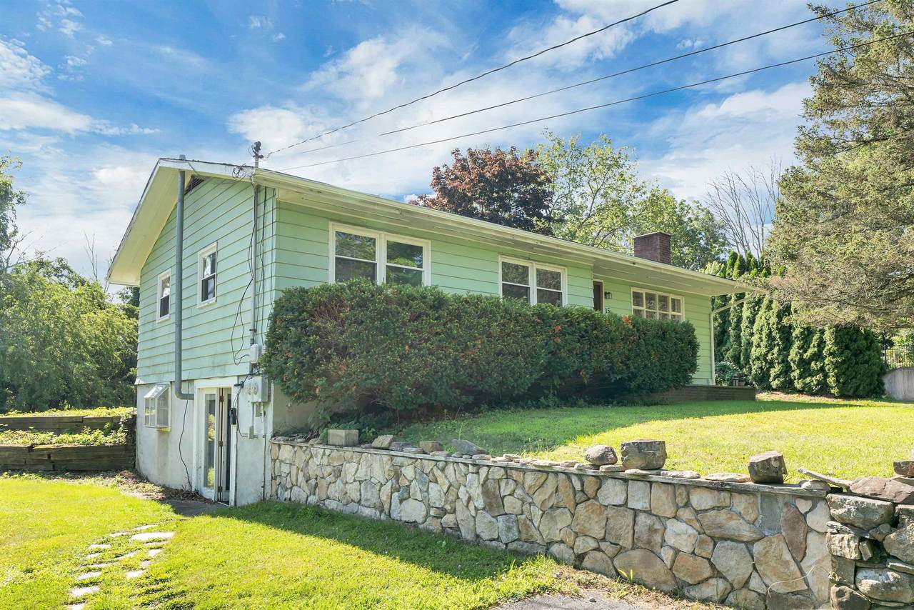 15 Tuttle Lane - Photo 1