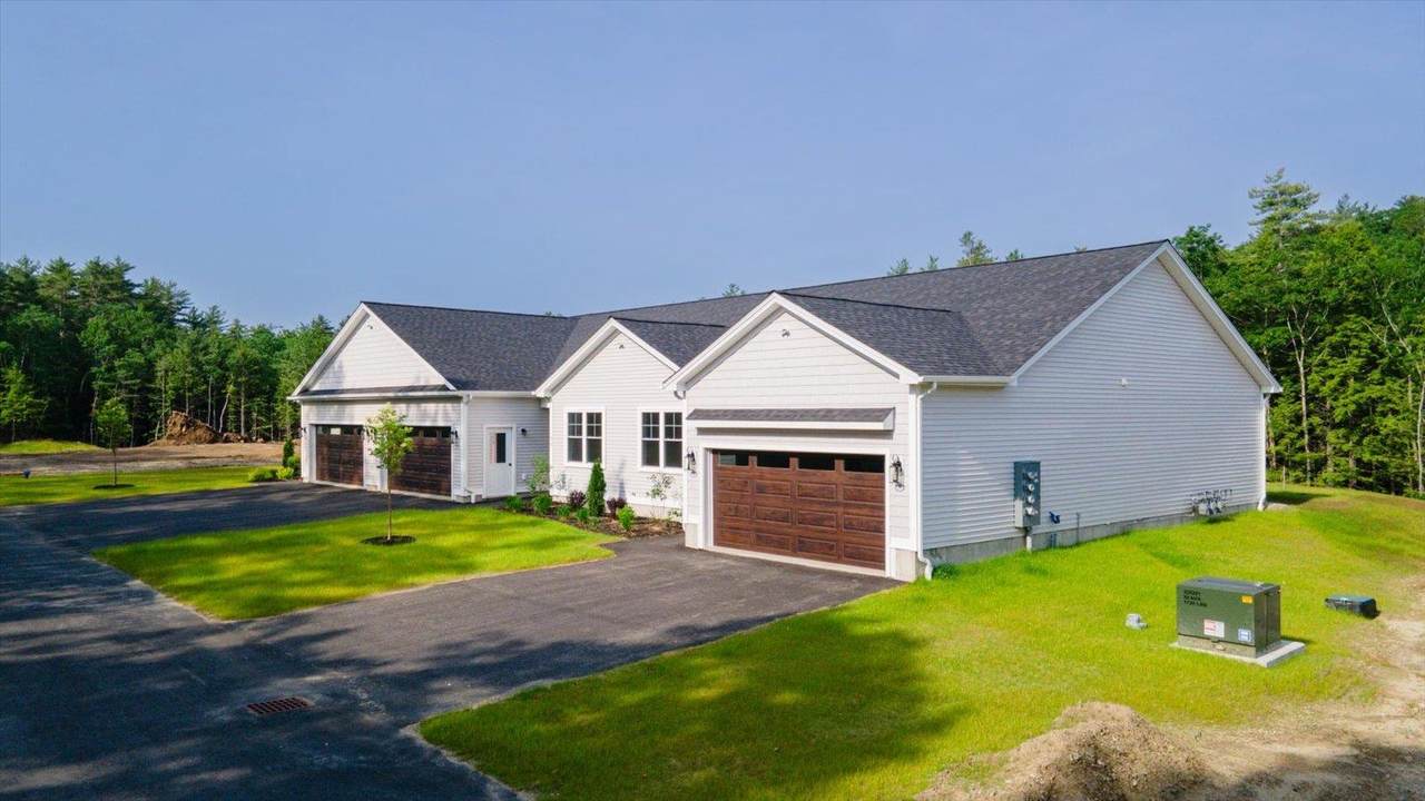 27 Willow Lane - Photo 1