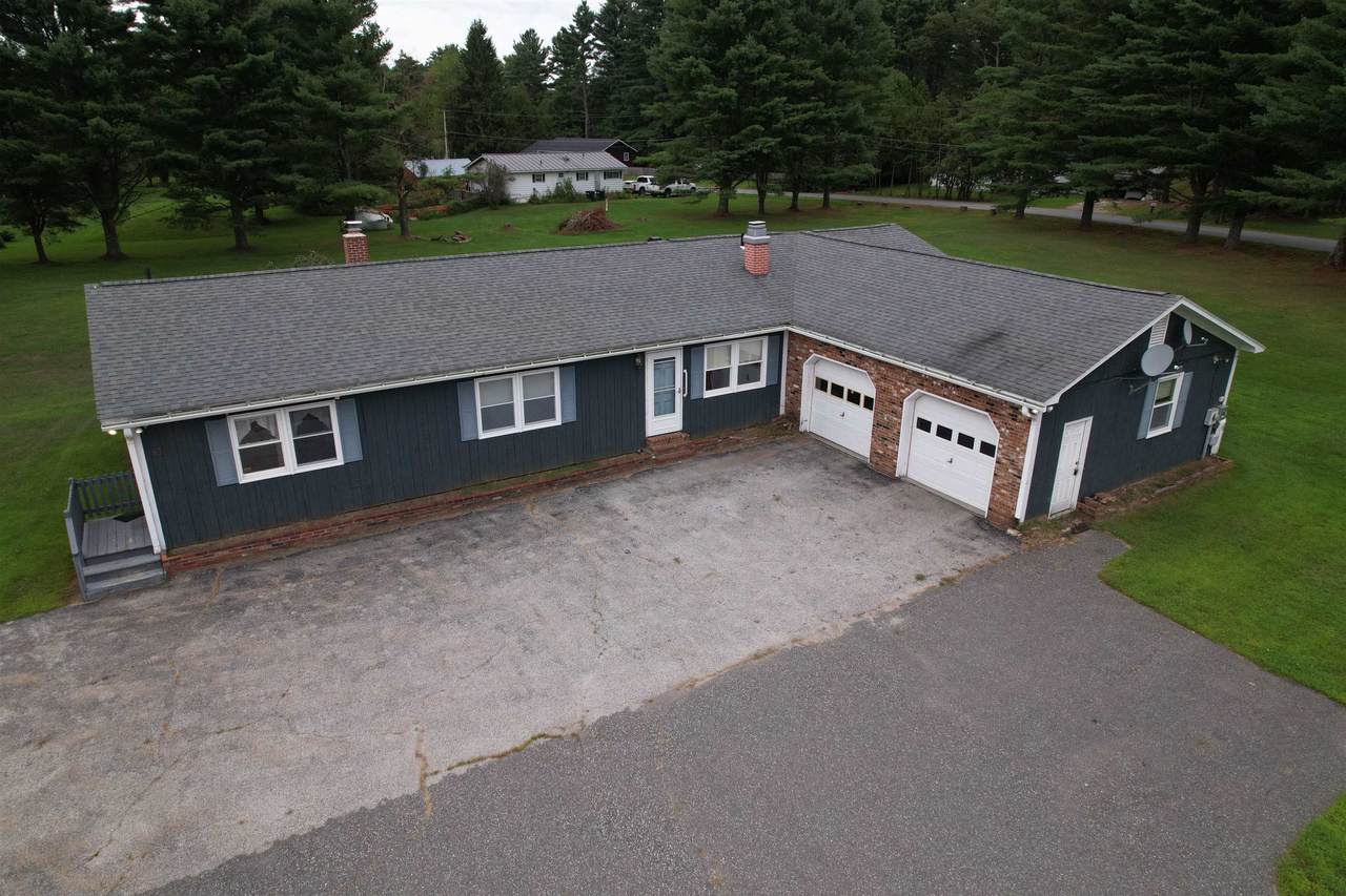 85 Carleton Boulevard - Photo 1