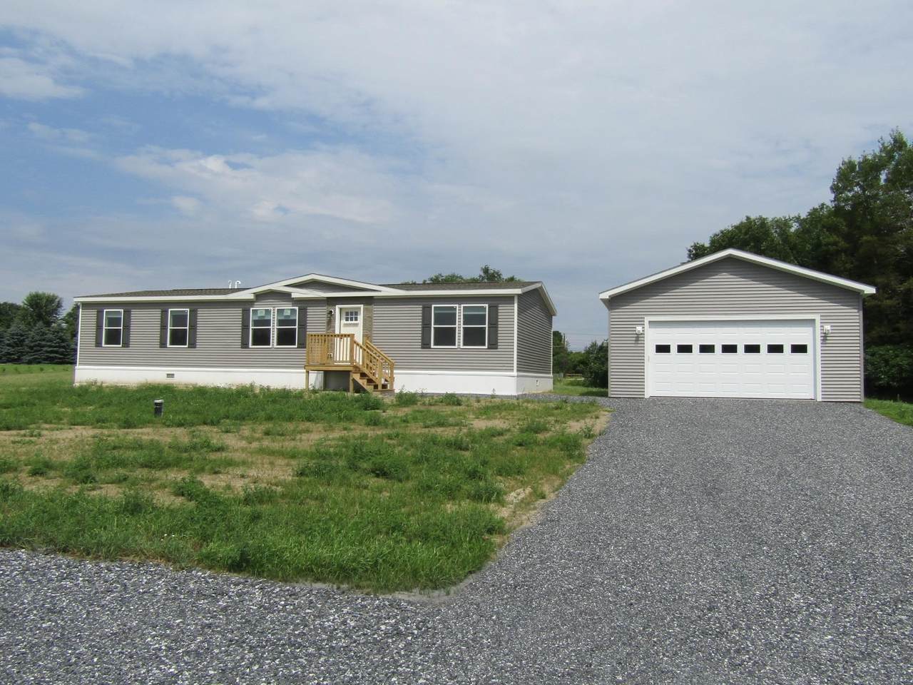 165 Ladimi Circle - Photo 1