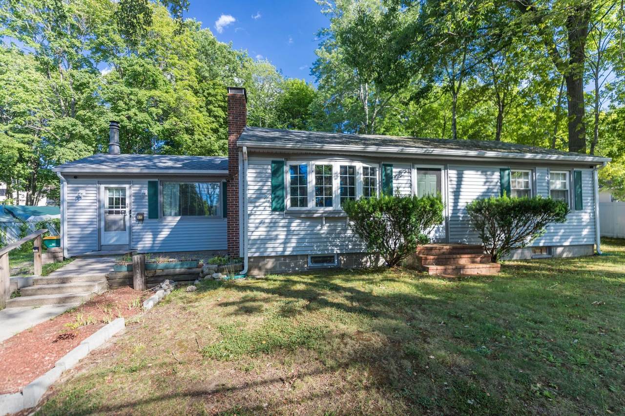 10 Howe Street - Photo 1
