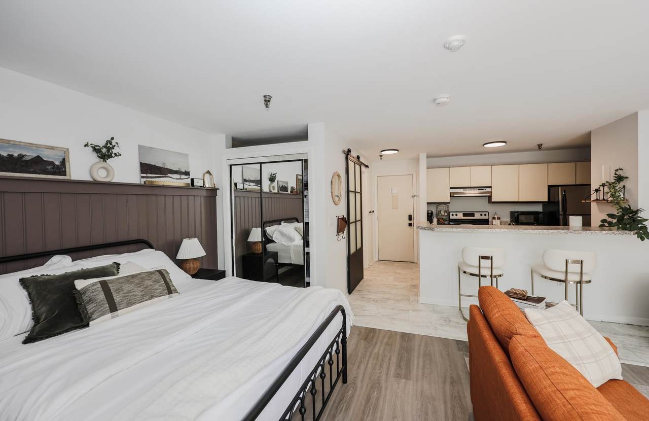 131 Lake Street - Photo 1