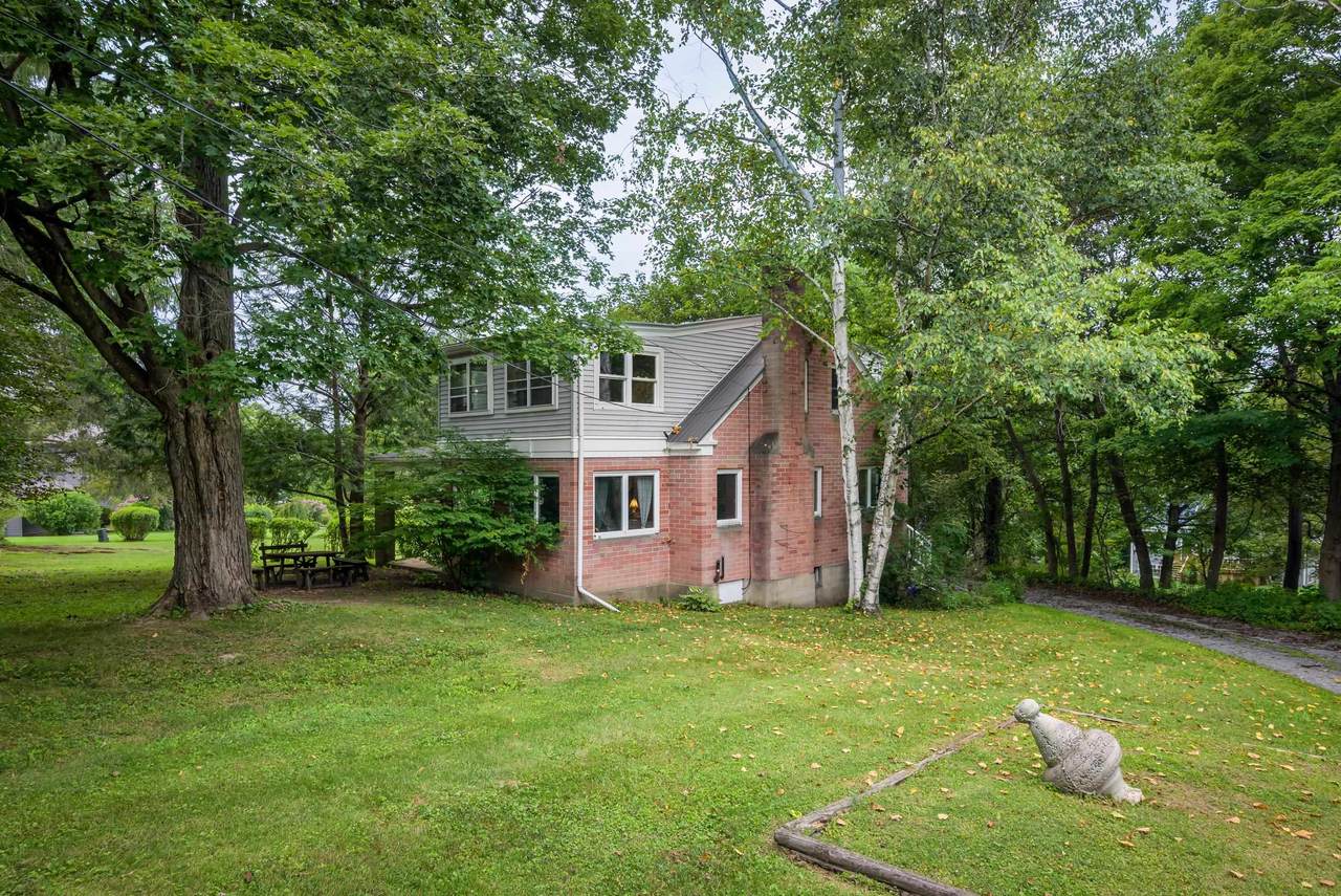 2 Bromley Lane - Photo 1