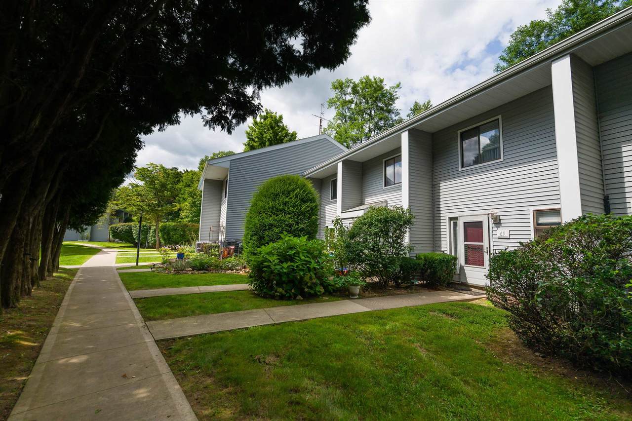 555 Russell Road - Photo 1