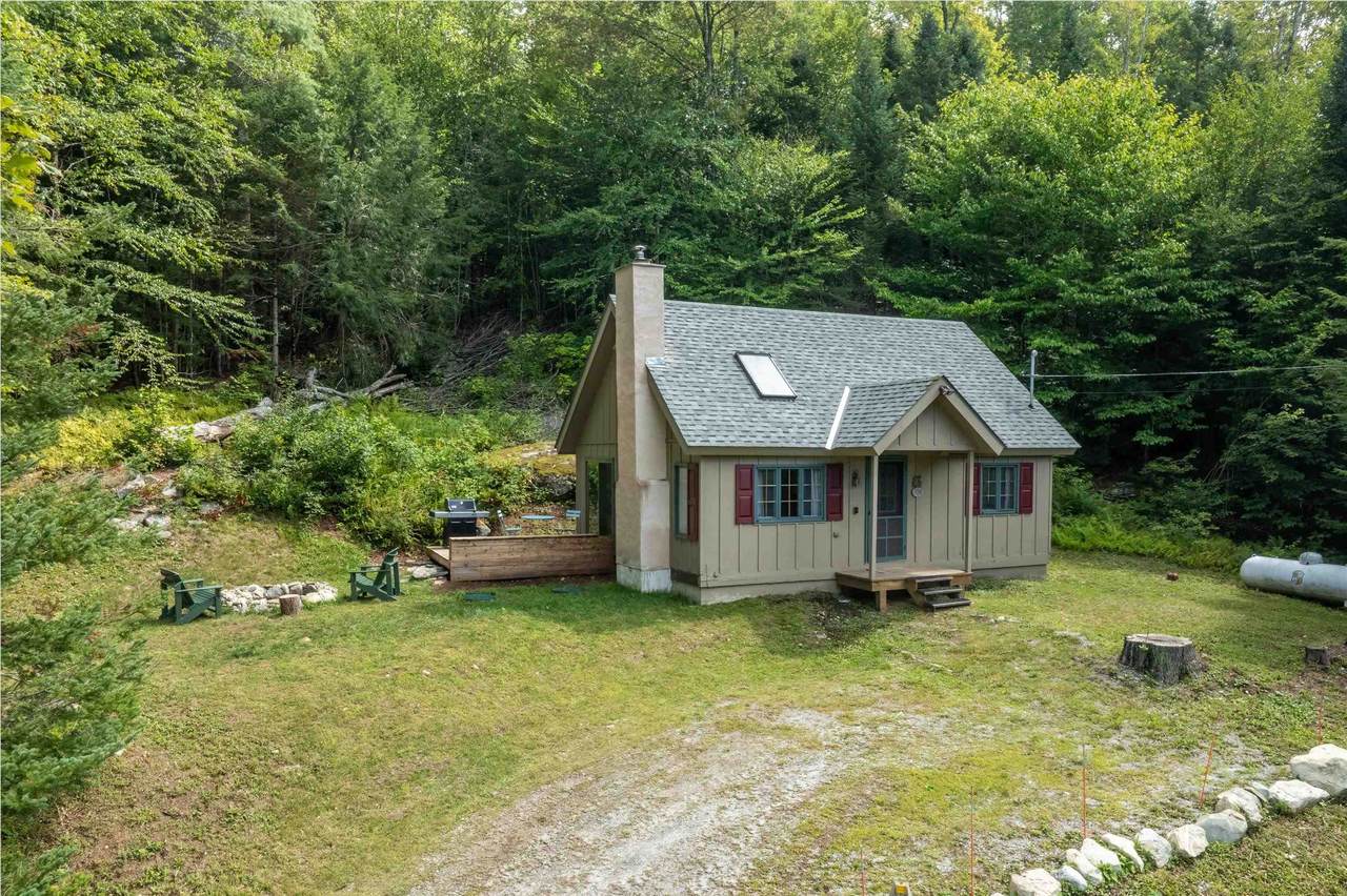 398 Tallwood Circle - Photo 1