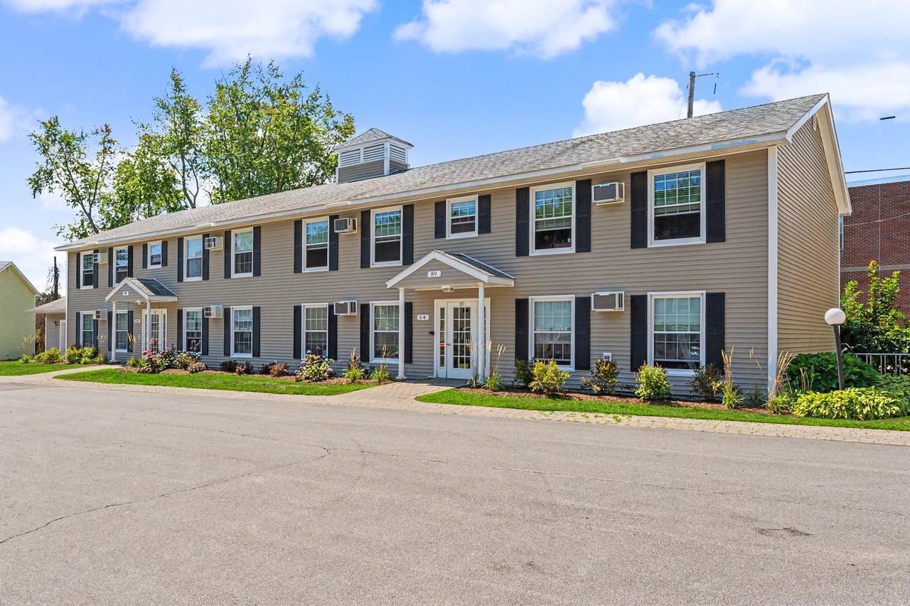 89 Winnacunnet Road - Photo 1