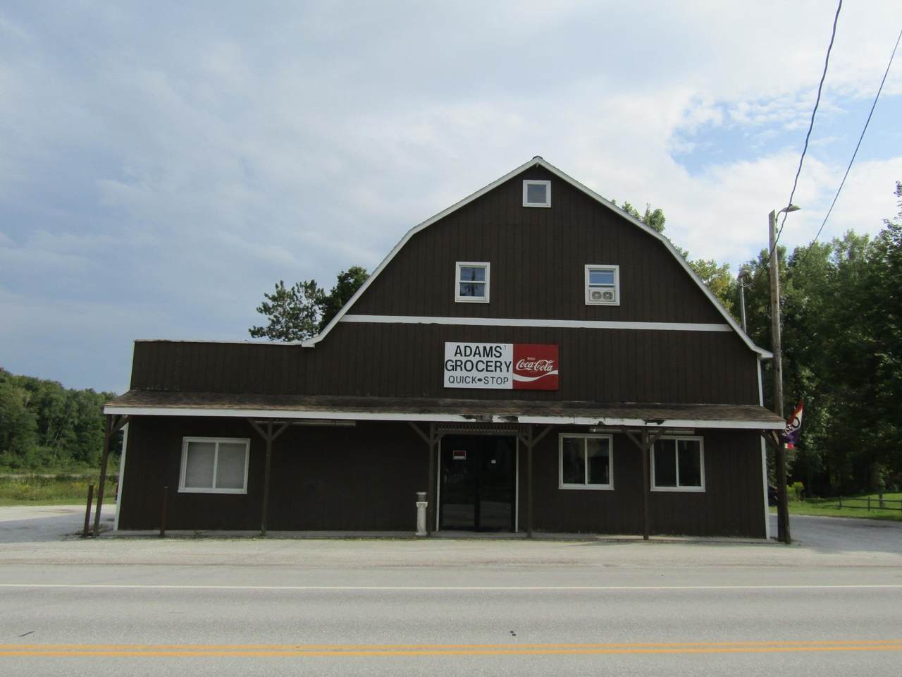 2712 Main Street - Photo 1