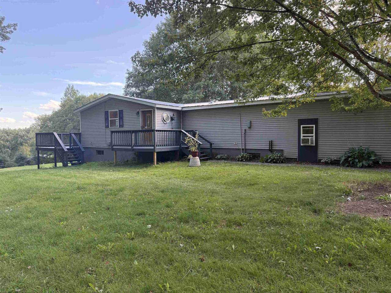 1479 East Road - Photo 1