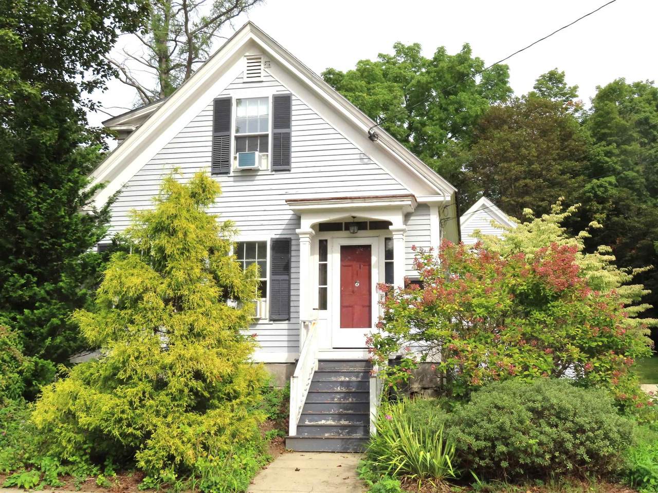 46 South Lincoln Street - Photo 1