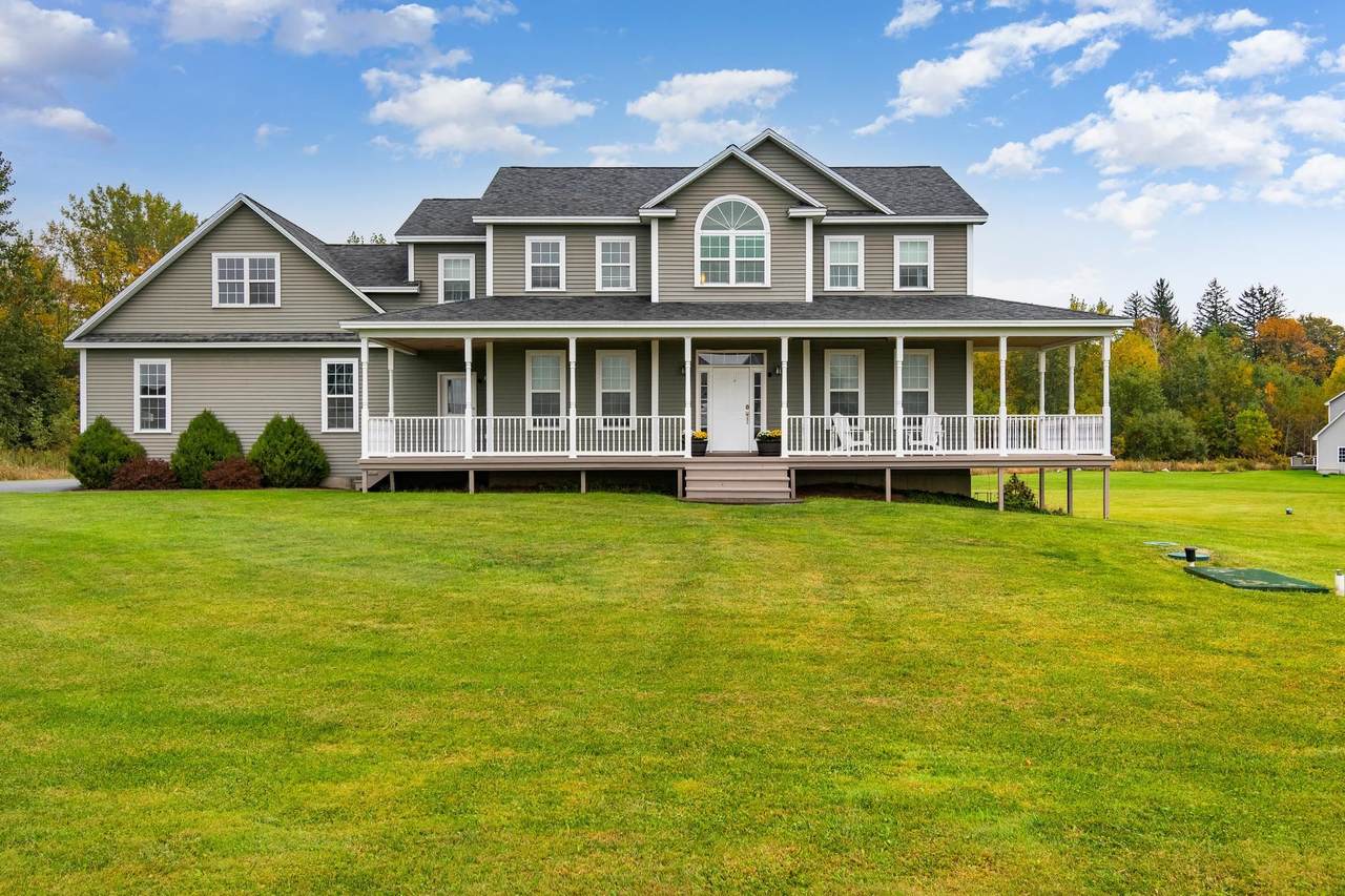 8 Meadow View Drive - Photo 1