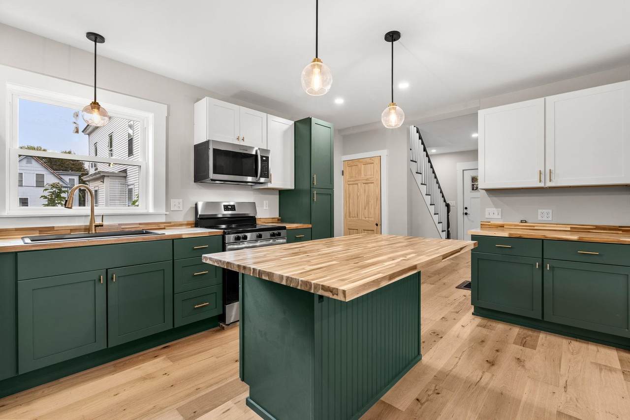 32 Harrison Street - Photo 1