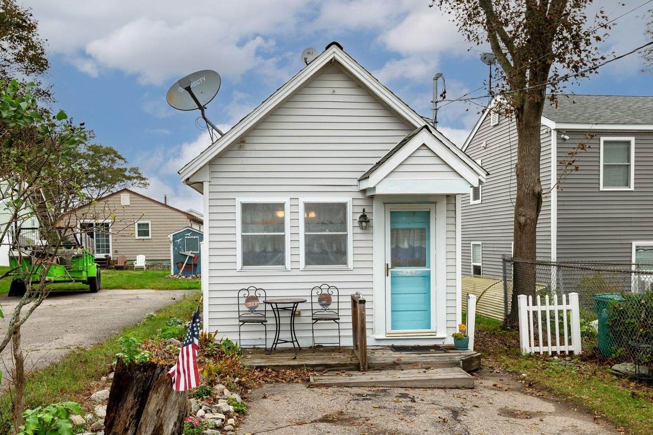 3 Emerald Avenue - Photo 1