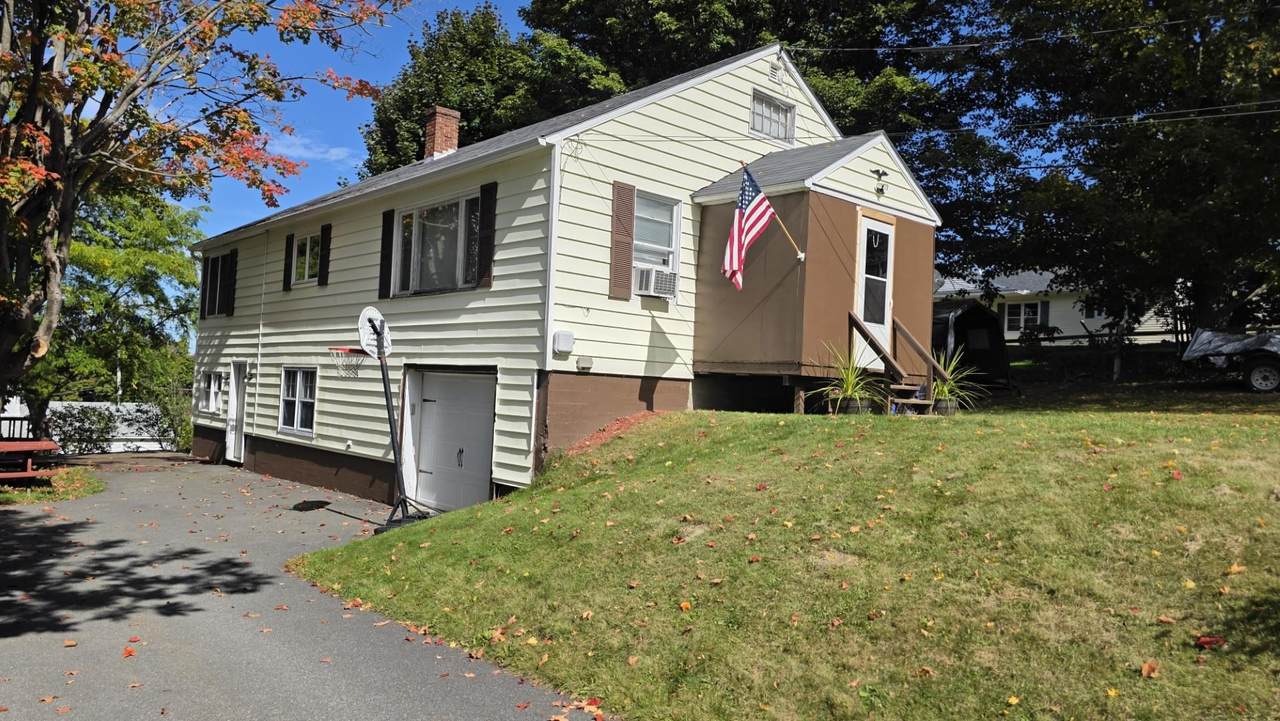 281 Sunset Terrace - Photo 1