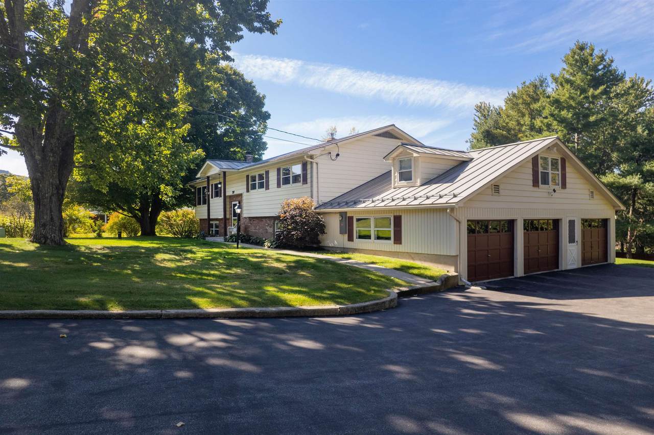 397 Sunset Drive - Photo 1