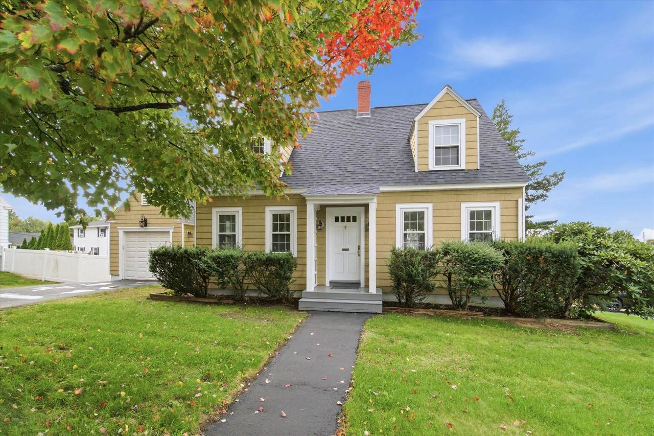 112 Mammoth Road - Photo 1