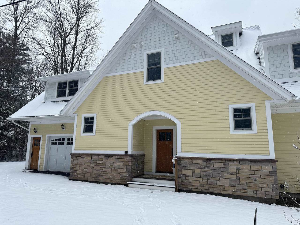 451 Appletree Point Road - Photo 1