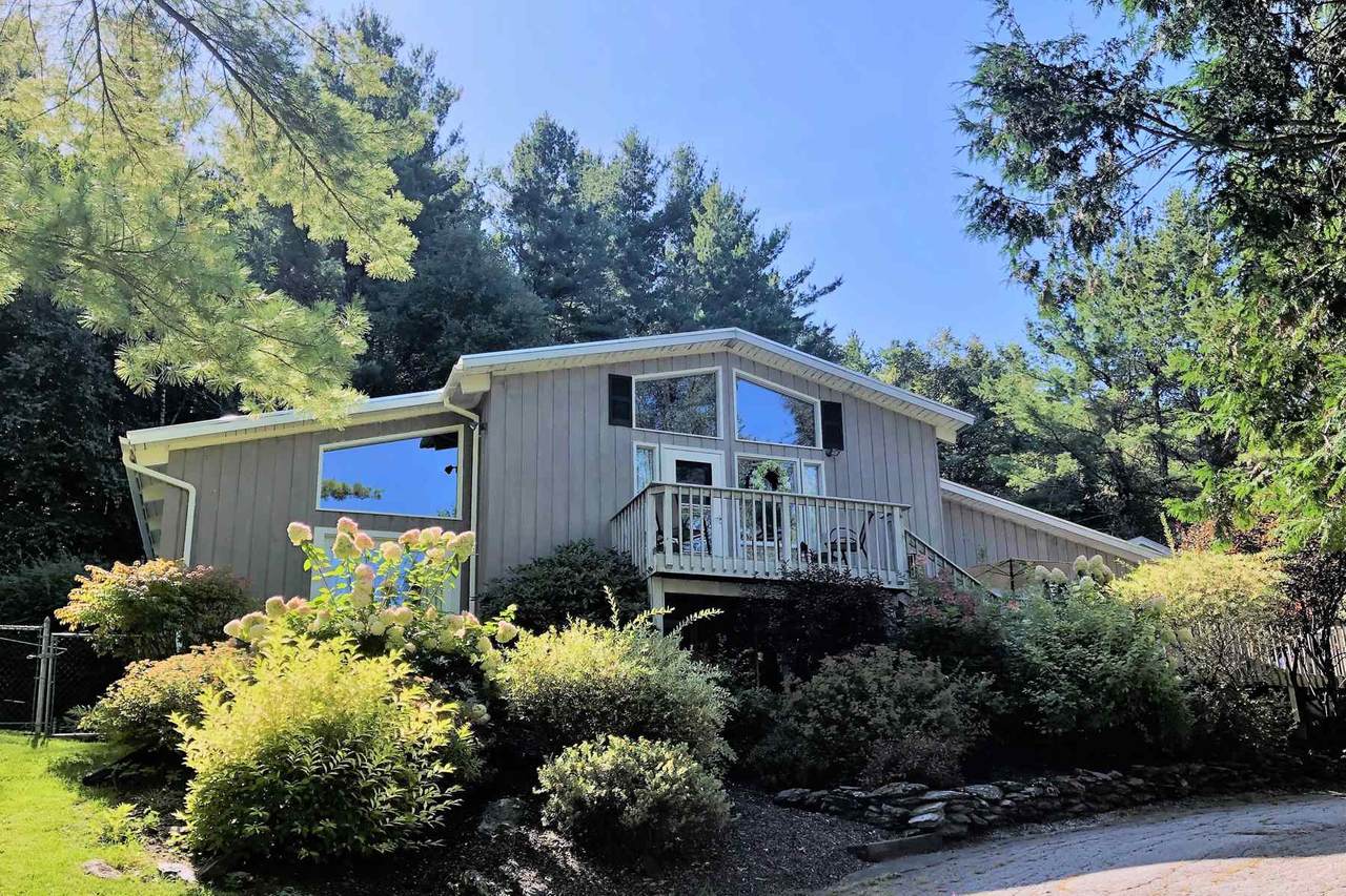 247 Crestway Drive - Photo 1