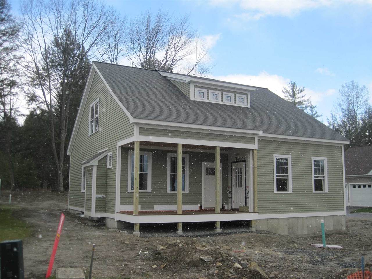 82 Dogwood Circle - Photo 1