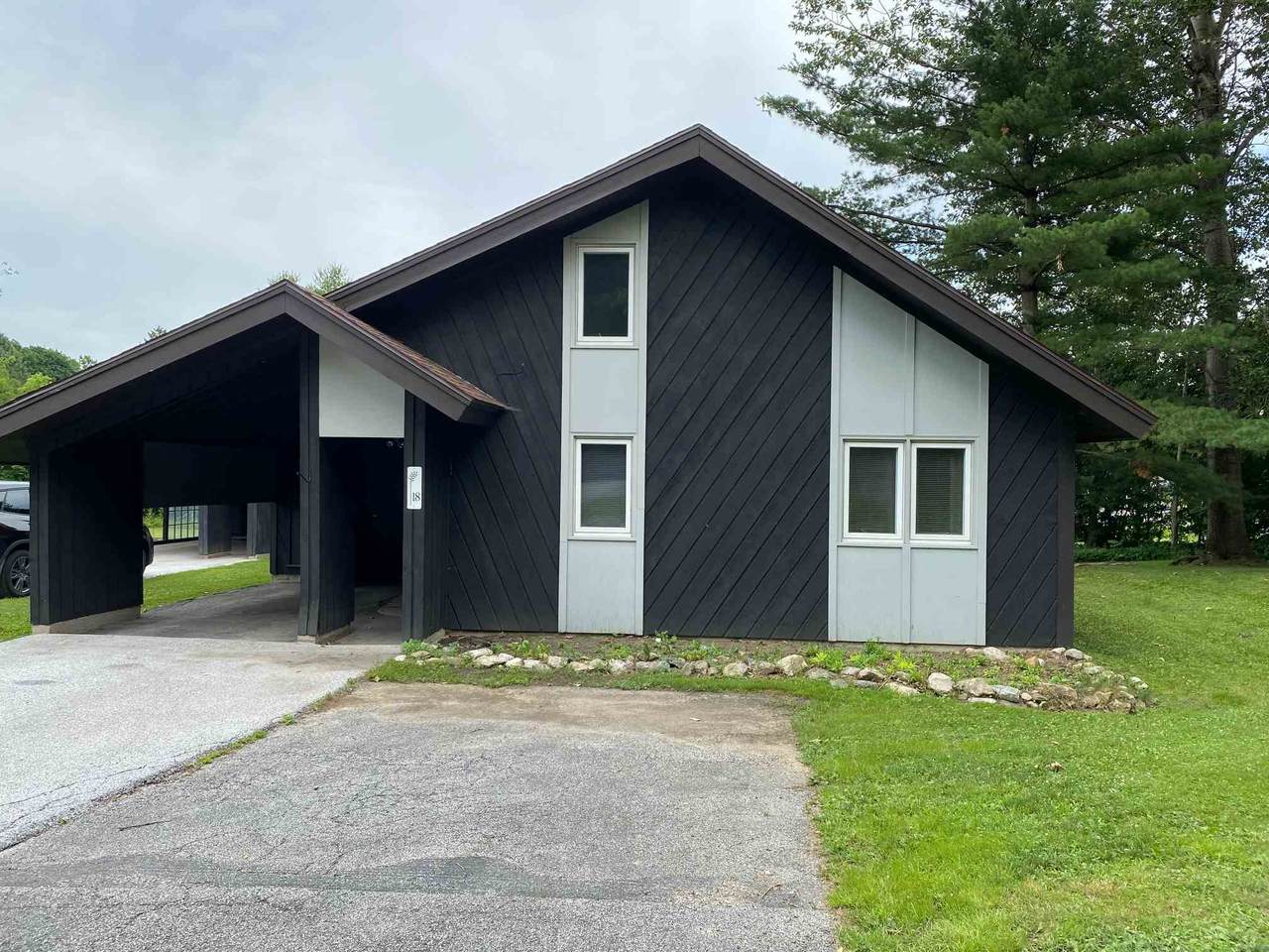 18 Barleyfield Place - Photo 1