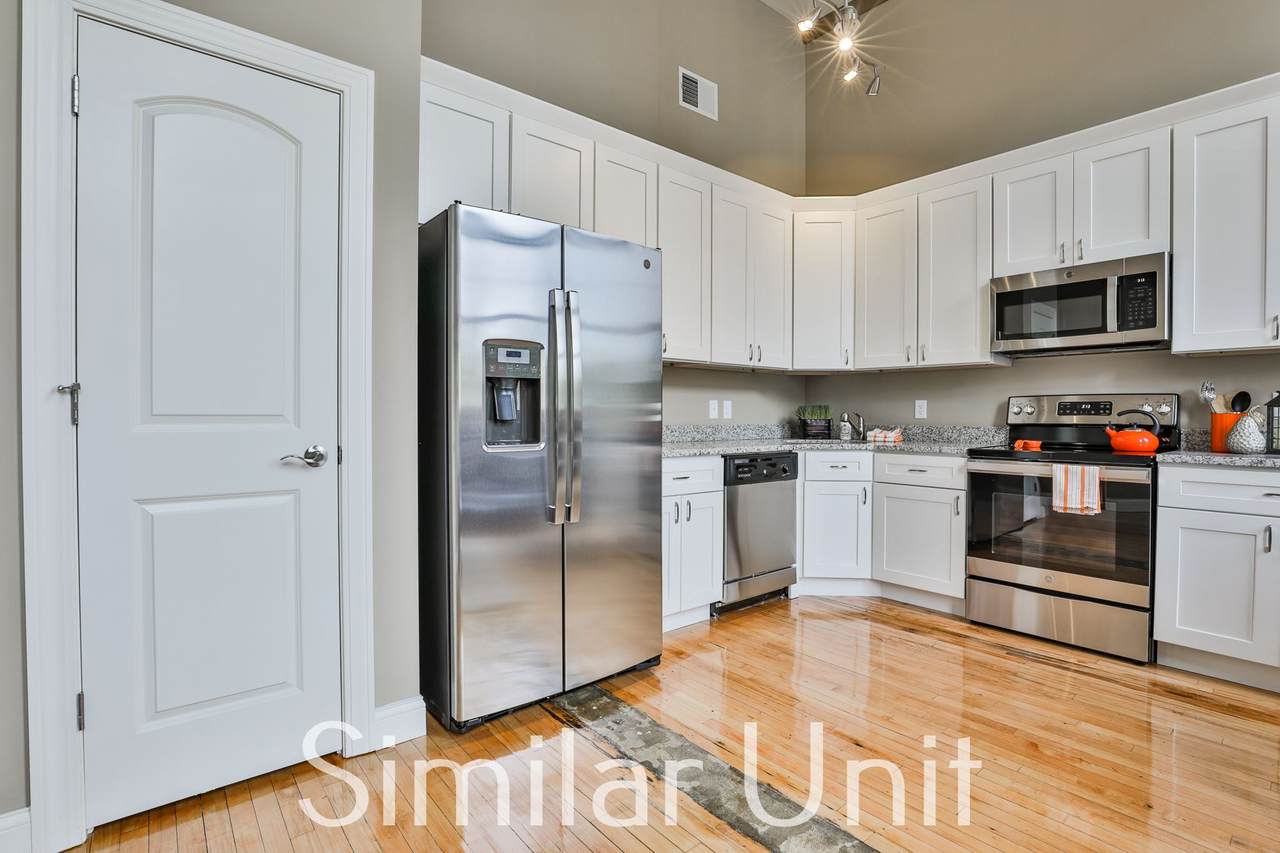 670 North Commercial Street - Photo 1