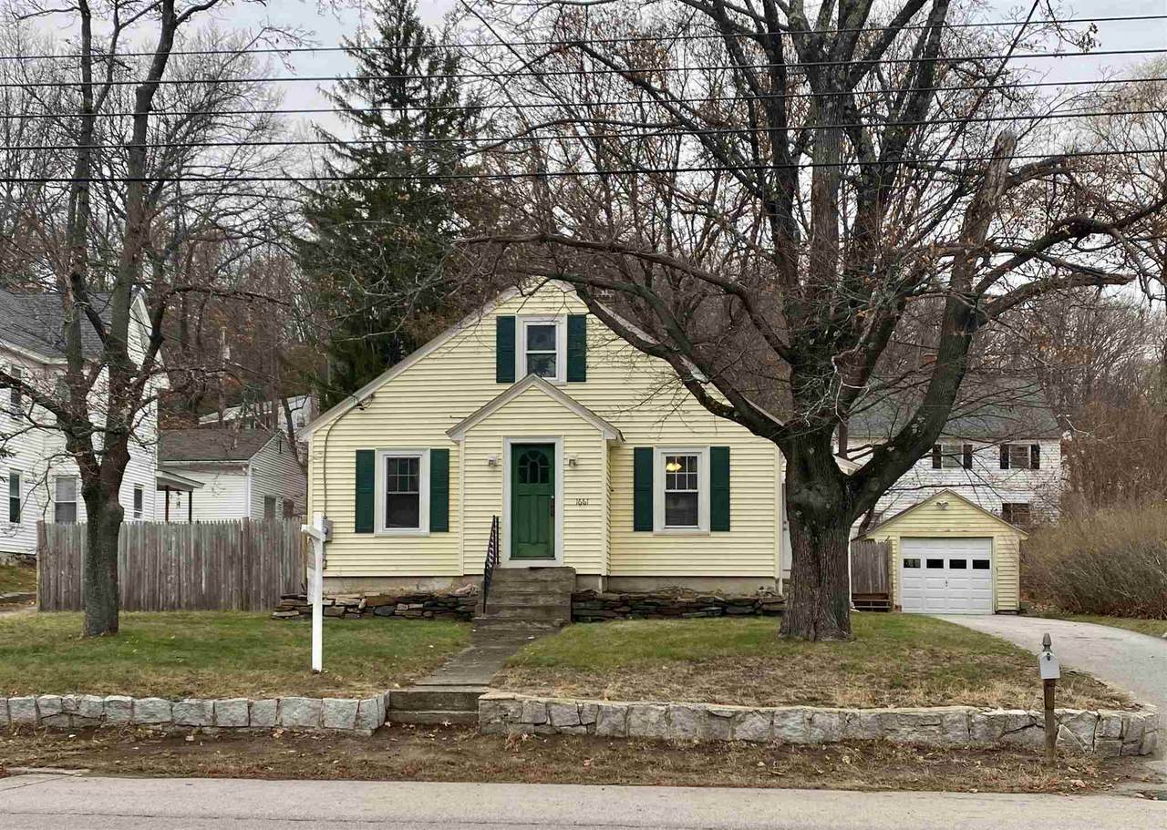 1661 Brown Avenue - Photo 1