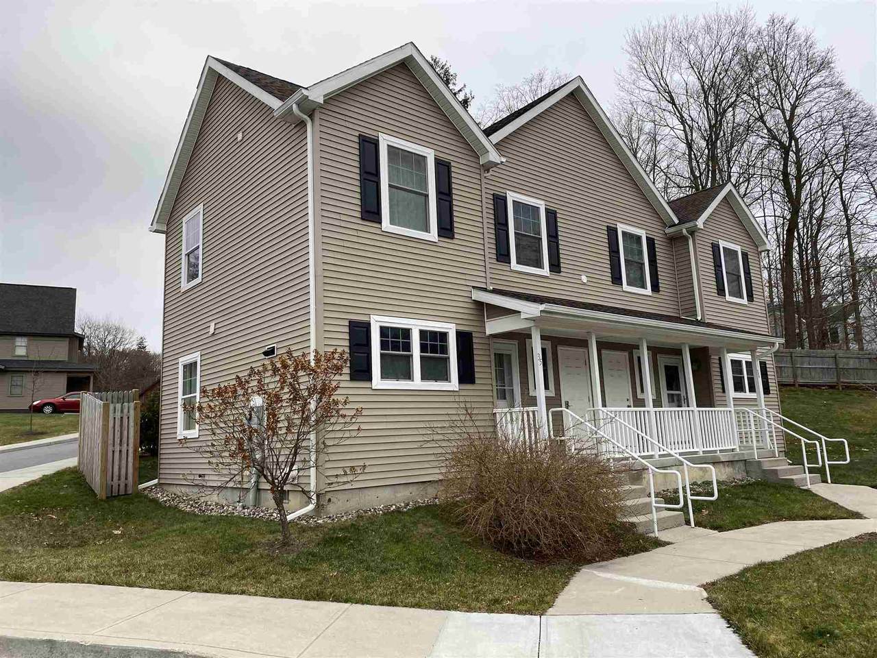 135 Eden Way - Photo 1