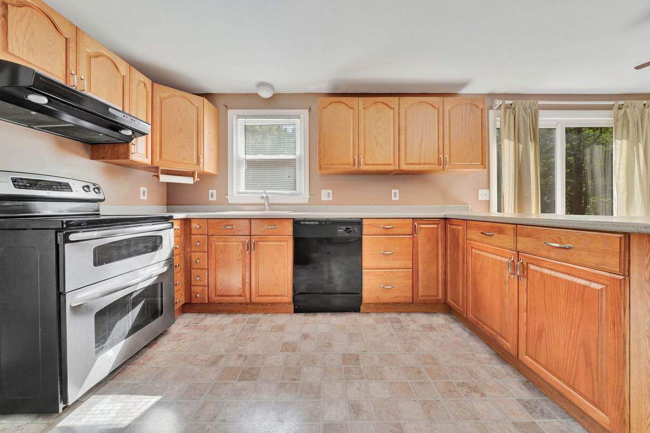 25 A English Range Road - Photo 1