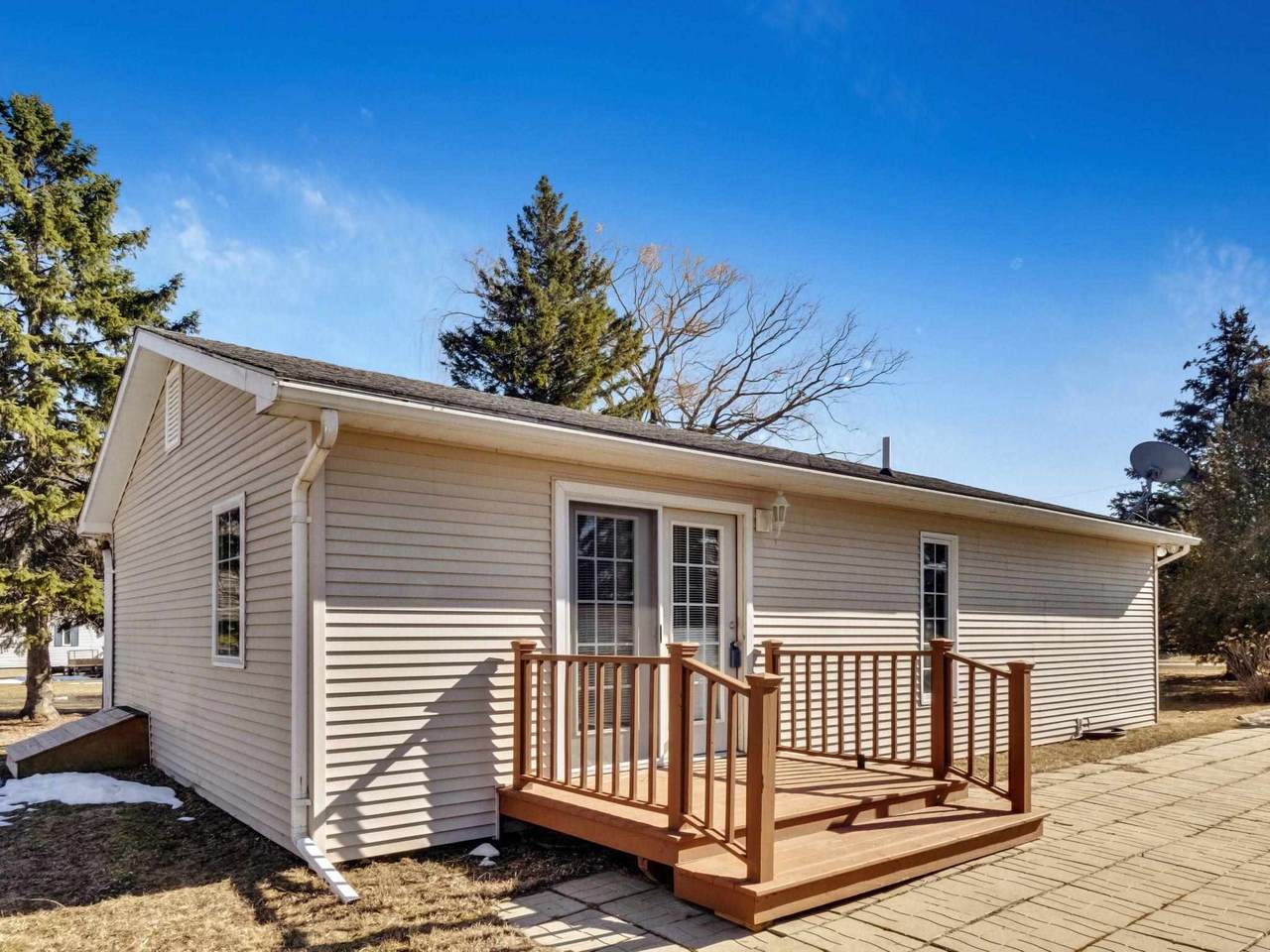 51 Jayview Drive - Photo 1