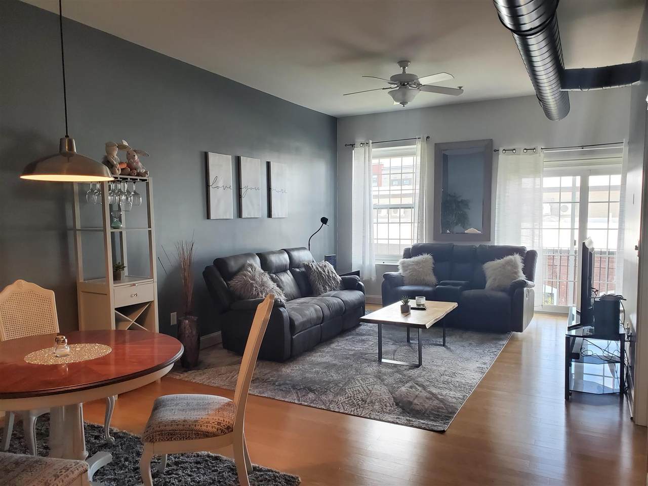 66 Landing Lane - Photo 1