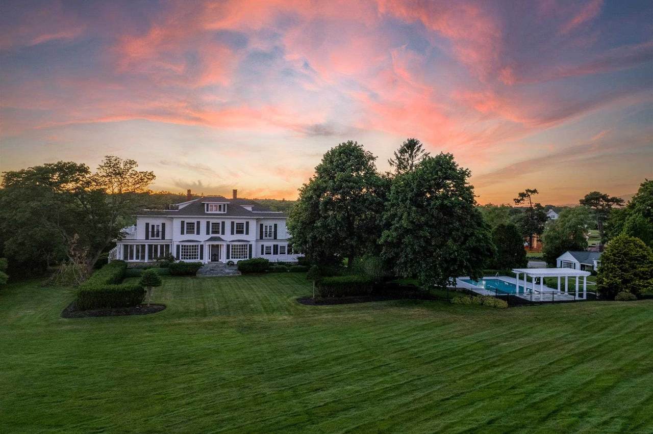 25 Willow Avenue - Photo 1