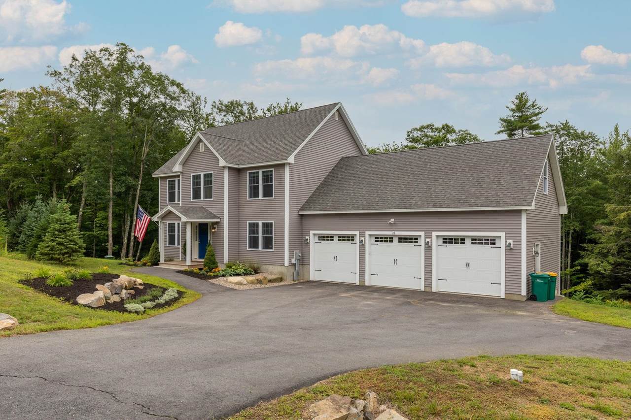 33 Whitman Drive - Photo 1